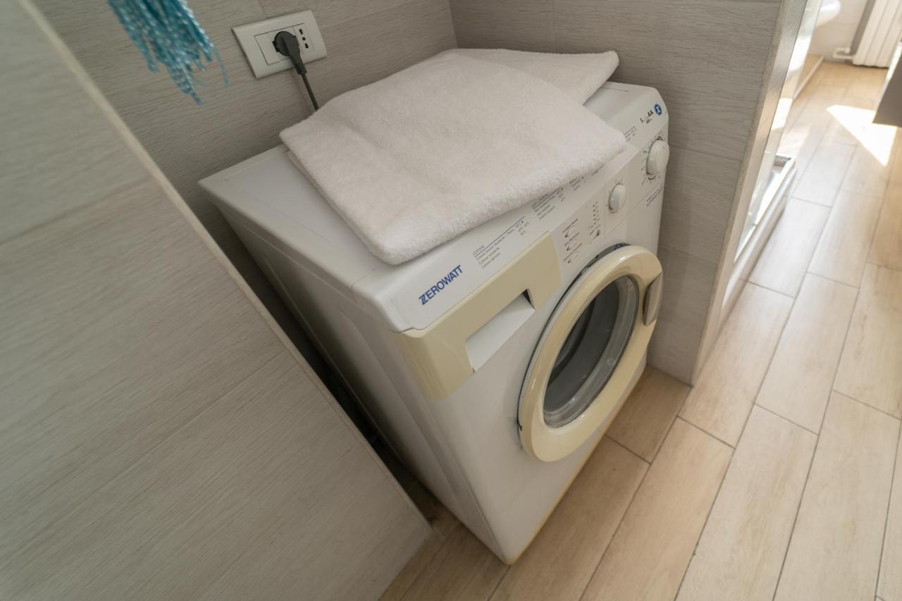 Central Apartment Milano Екстериор снимка